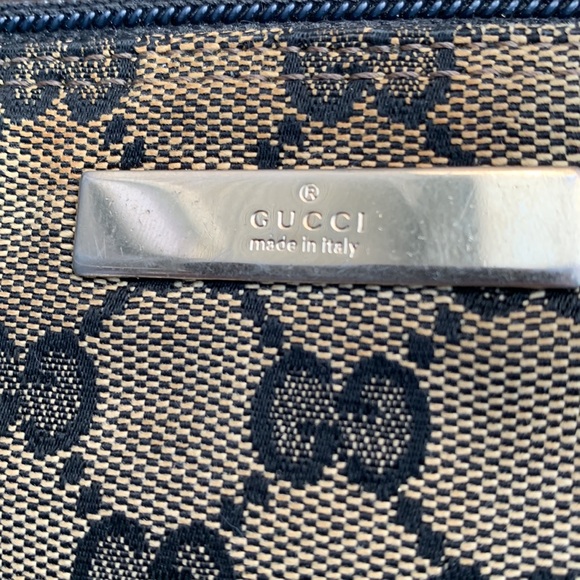 Gucci Monogram Pochette - Picture 6 of 10